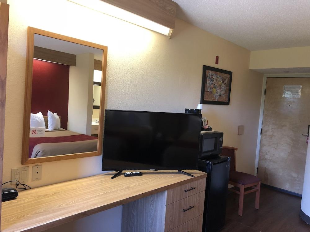 Econo Lodge London Esterno foto
