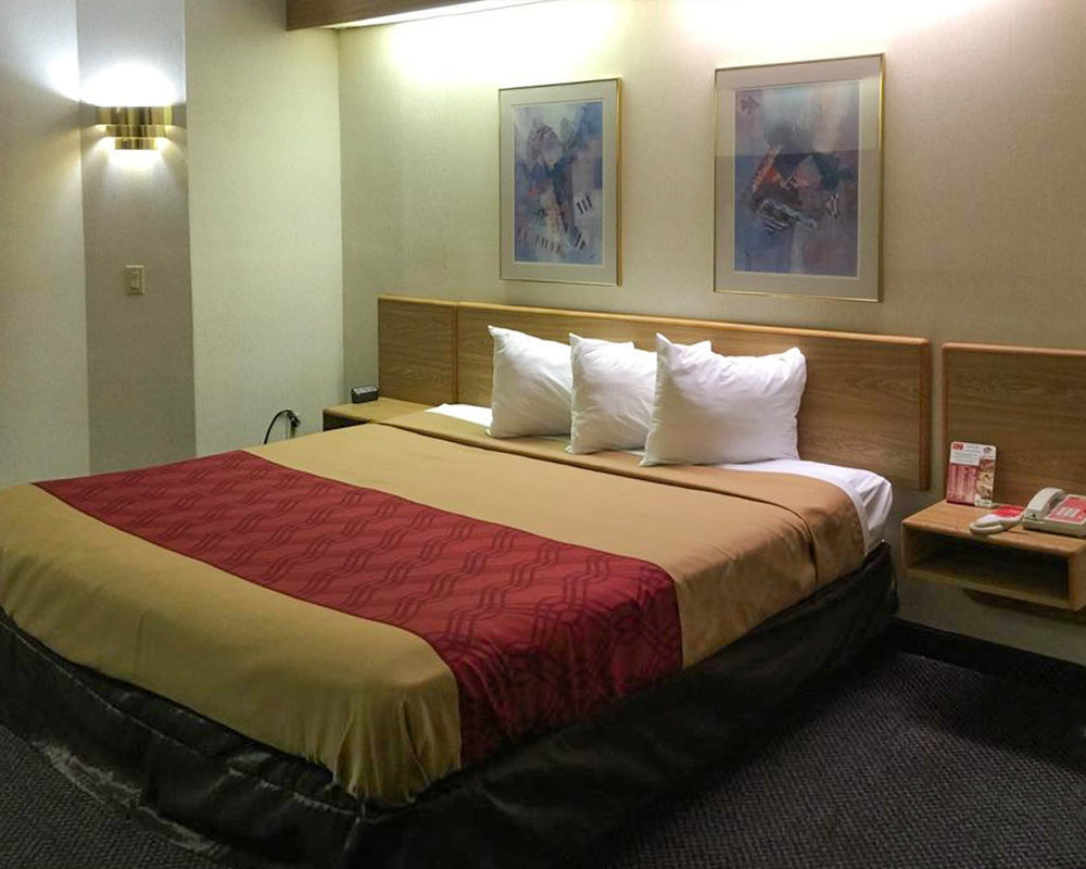 Econo Lodge London Esterno foto